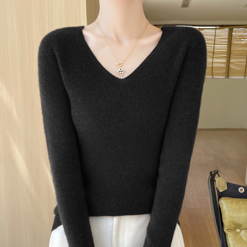 PIERRE CARDIN V