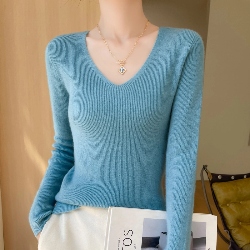 PIERRE CARDIN V