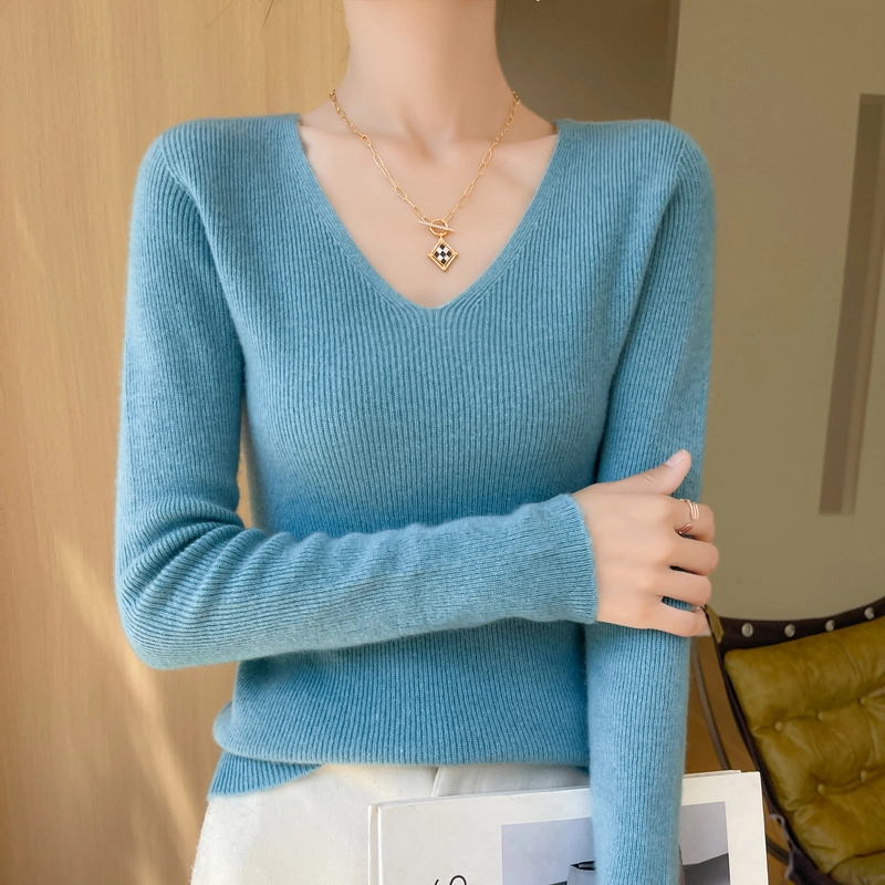PIERRE CARDIN V