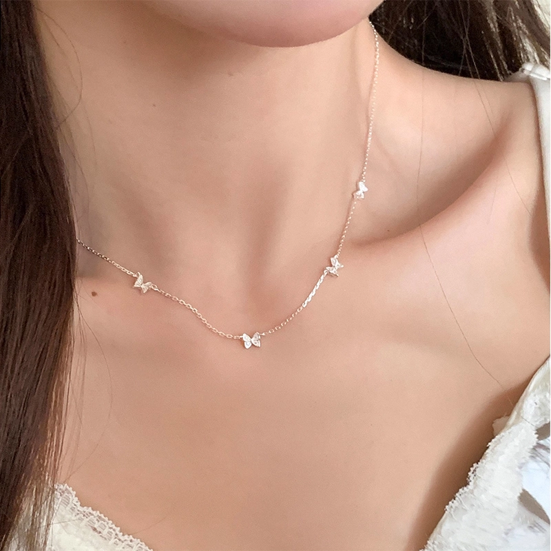 【随机掉落饰品一件】 迎百宝 轻奢闪钻小蝴蝶精致时尚小众设计高级感甜美气质锁骨颈链#好运 合金 项链 男女同款情侣款