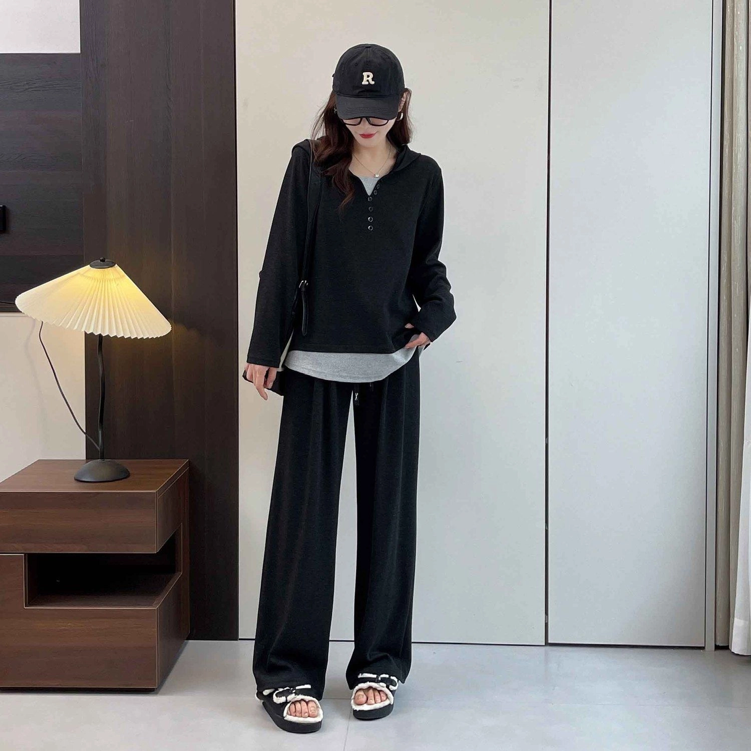 轻迎 假两件连帽上衣直筒拖地裤时尚显瘦休闲套装 女款
