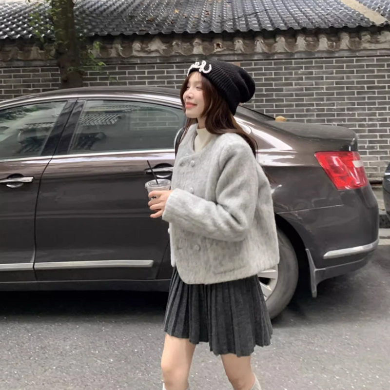 轻迎 小众高级感时尚百搭圆领气质宽松上衣截短外套 女款