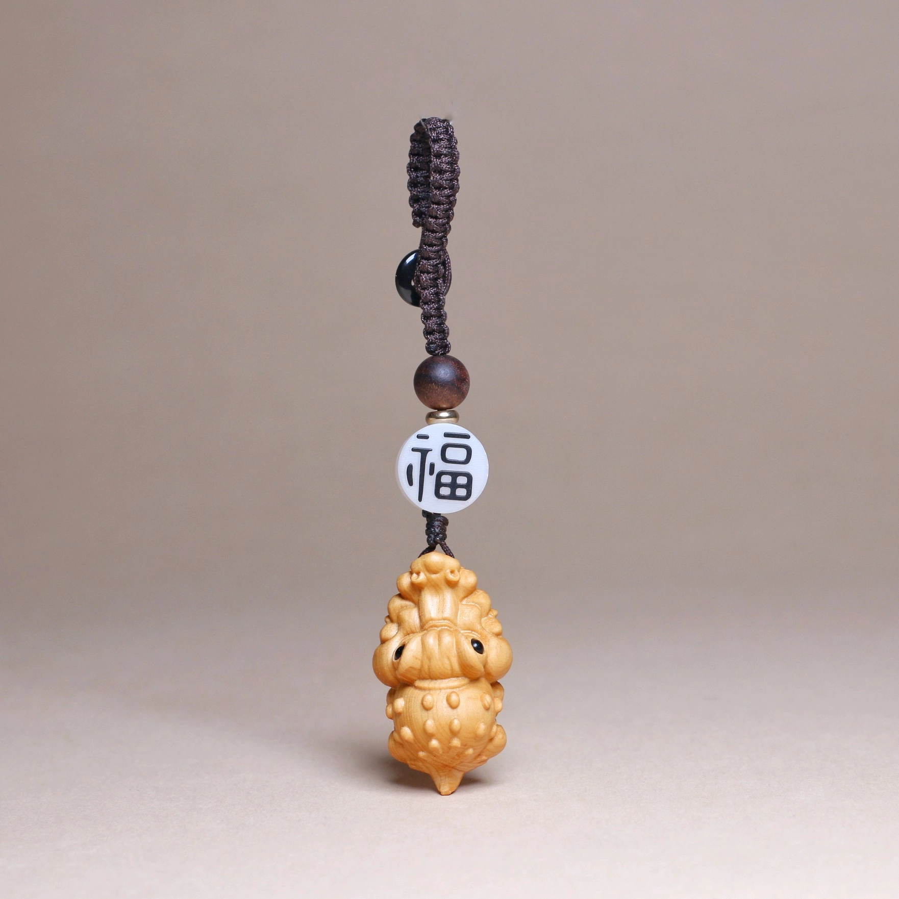 檀欣 本命年 原木雕刻鳄鱼钥匙扣挂件 可爱卡通车载 吉祥如意 纳福平安 高端汽车背包 崖柏 木作 男女同款情侣款