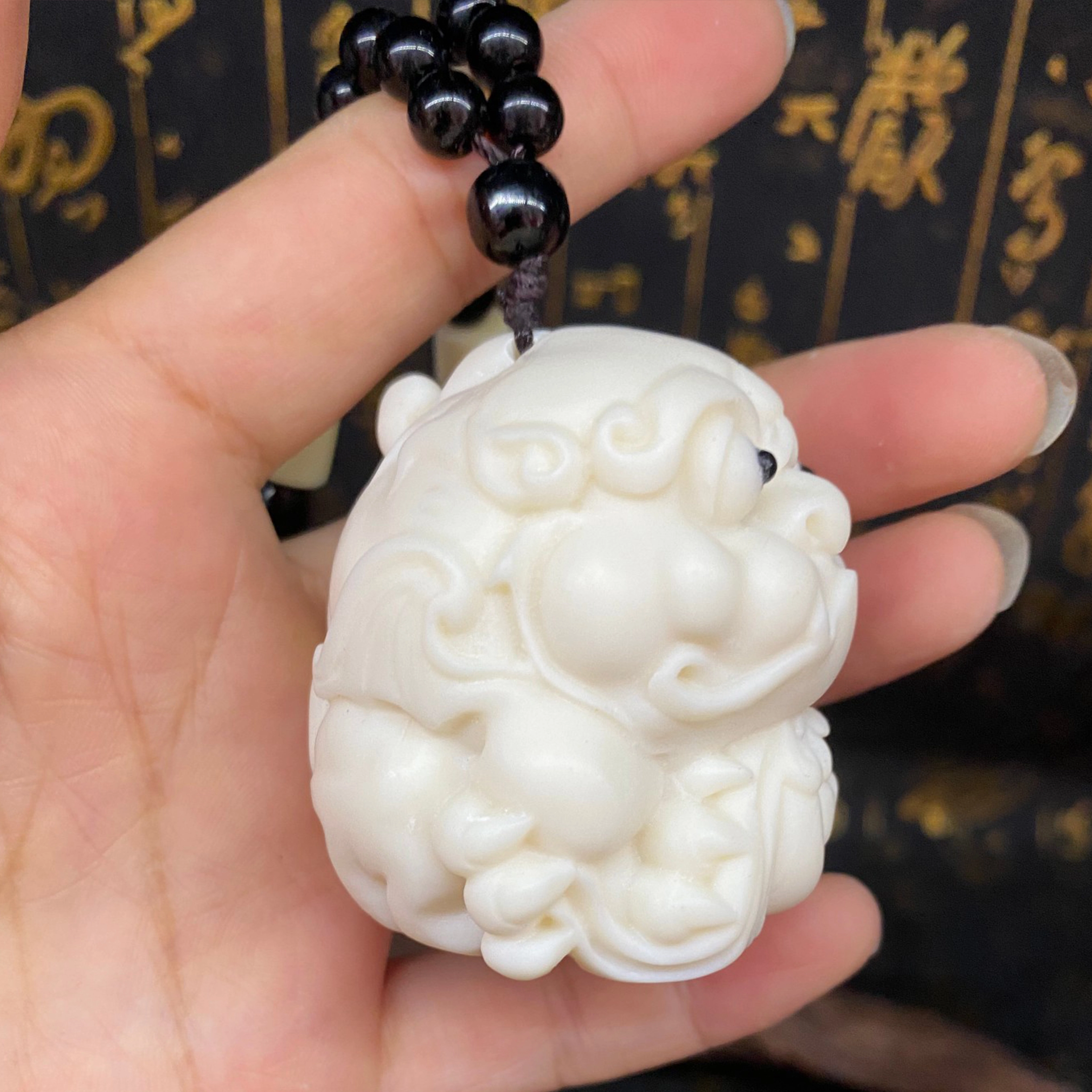 檀欣 国风 雕刻达摩祖师坐禅佛祖 纳福吉祥 复古新中式家居车载办公室博古架摆件 象牙果 手把件 男女同款情侣款