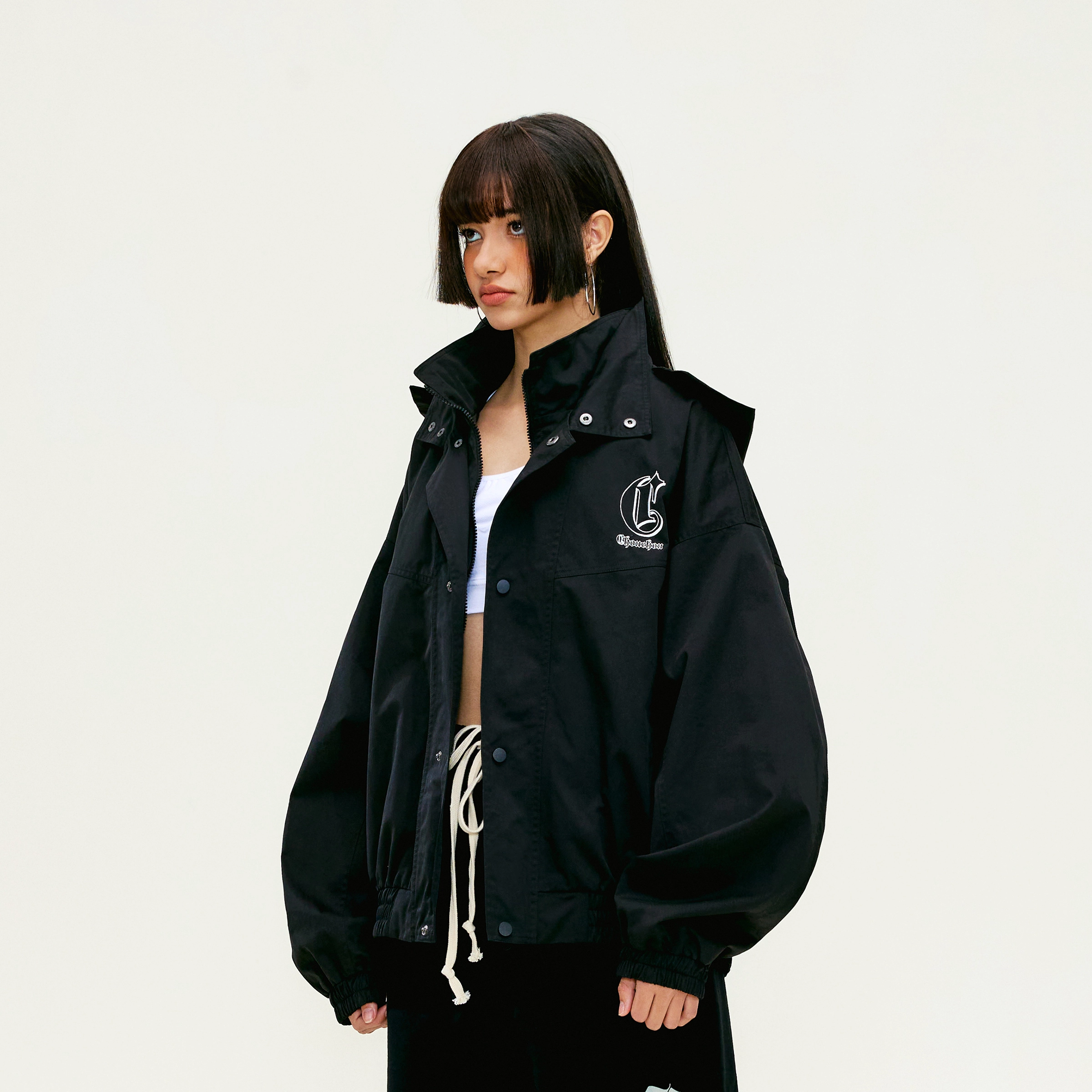 周杰伦周同学 美式复古纯色户外百搭宽松休闲拉链连帽单排扣立领无性别夹克外套 男女同款 黑色