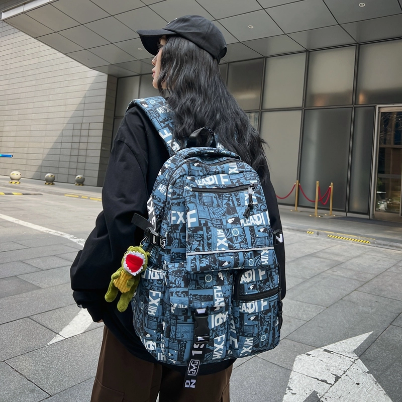 菲姿卓尔 涂鸦漫画男生 尼龙 女时尚潮流双肩包 常规 男女同款情侣款 漫画白/漫画黑/漫画灰/英文黑/英文深蓝/英文白蓝/英文白绿