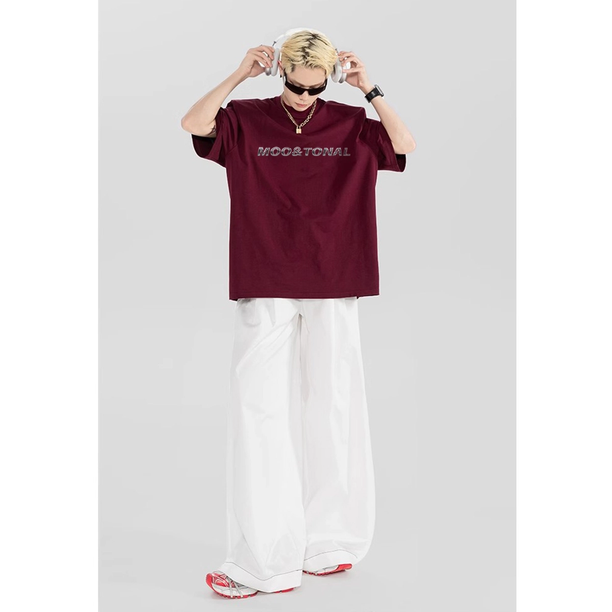 MOOTONAL T