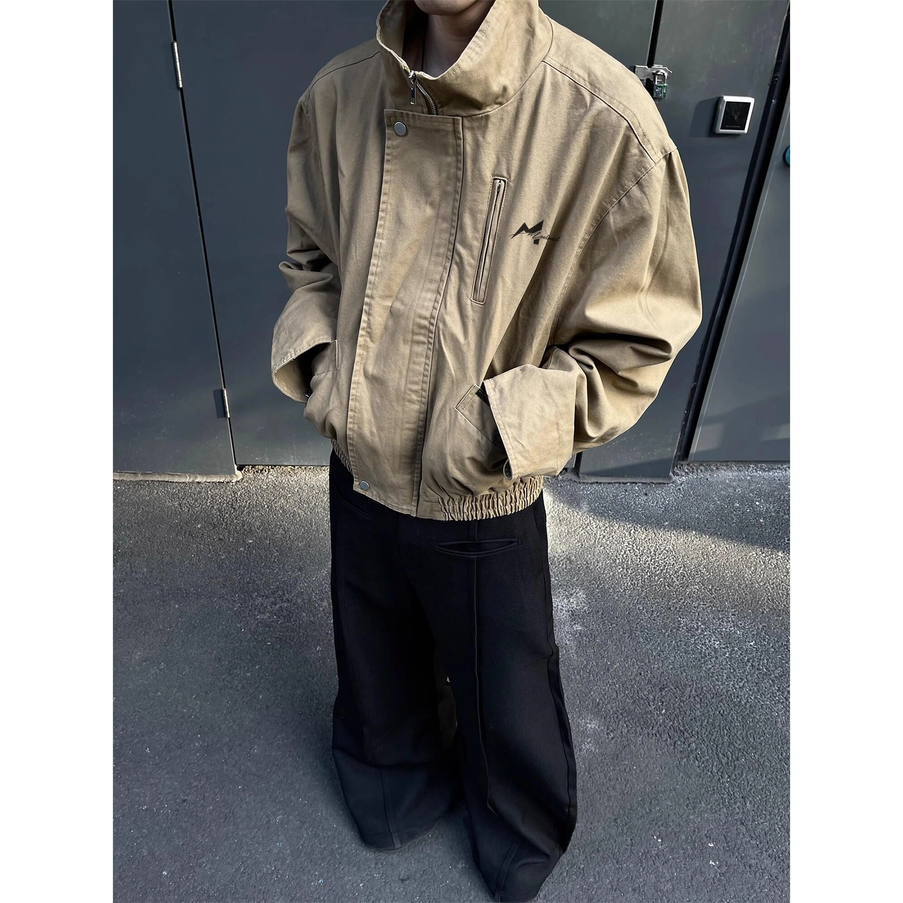 MOOTONAL LOGObomber