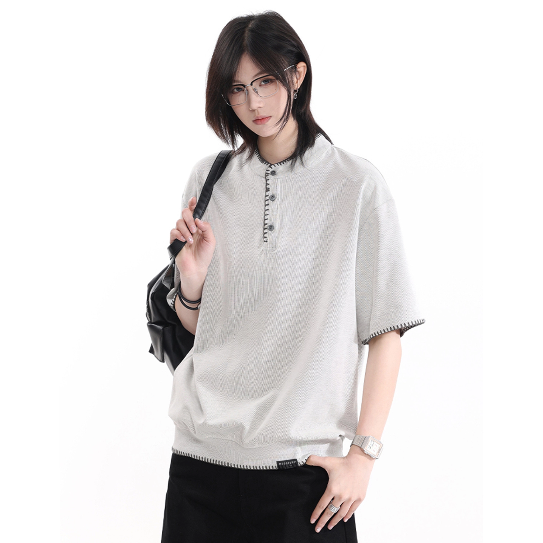 MOOTONAL T