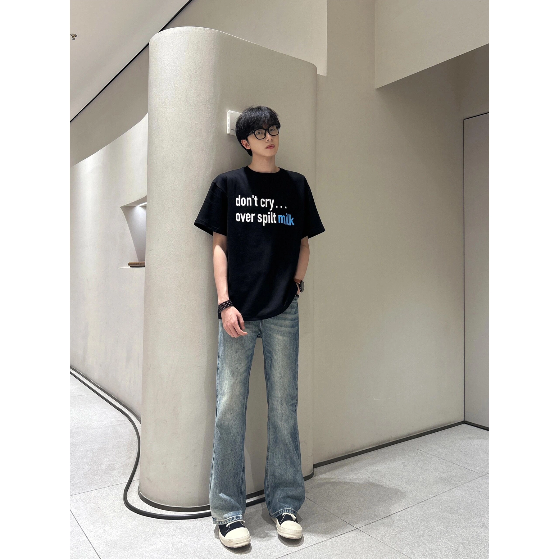 MOOTONAL "T