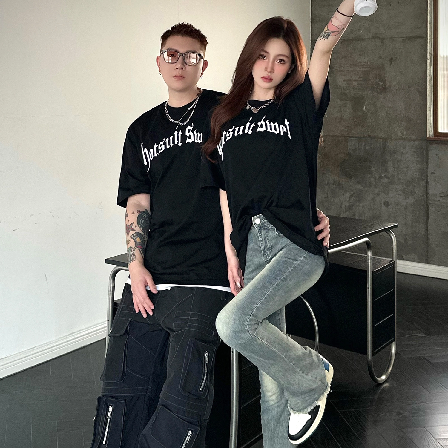 HOTSUIT Logo T