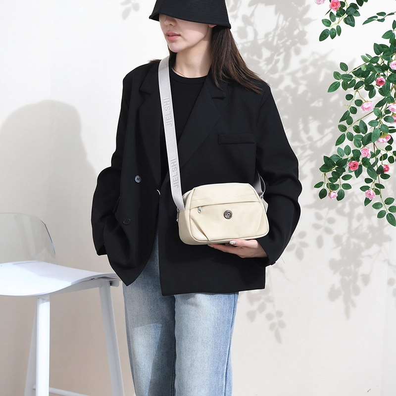 捷朗仕 防水轻便时尚简约百搭 尼龙布 斜挎包 女款 多色