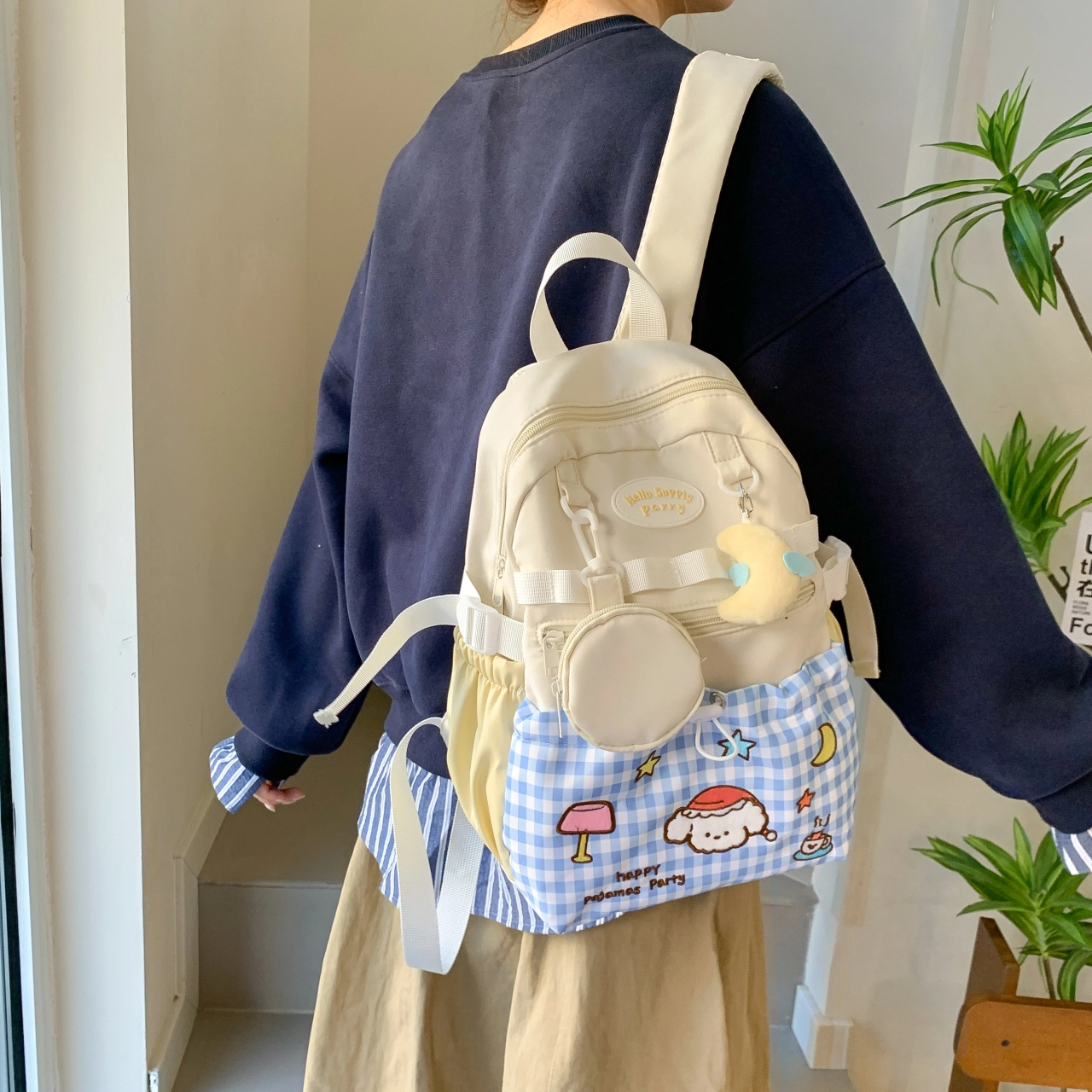 捷朗仕 小众设计个性出游可爱百搭 复合布 双肩包 女款 白色