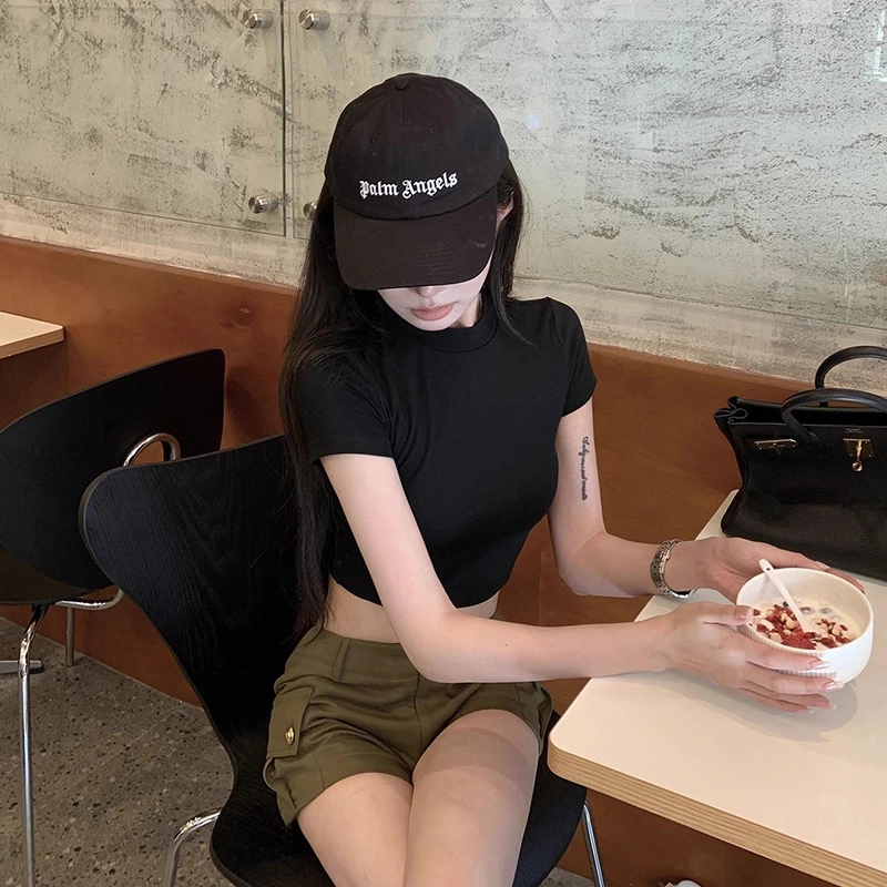 MM T
