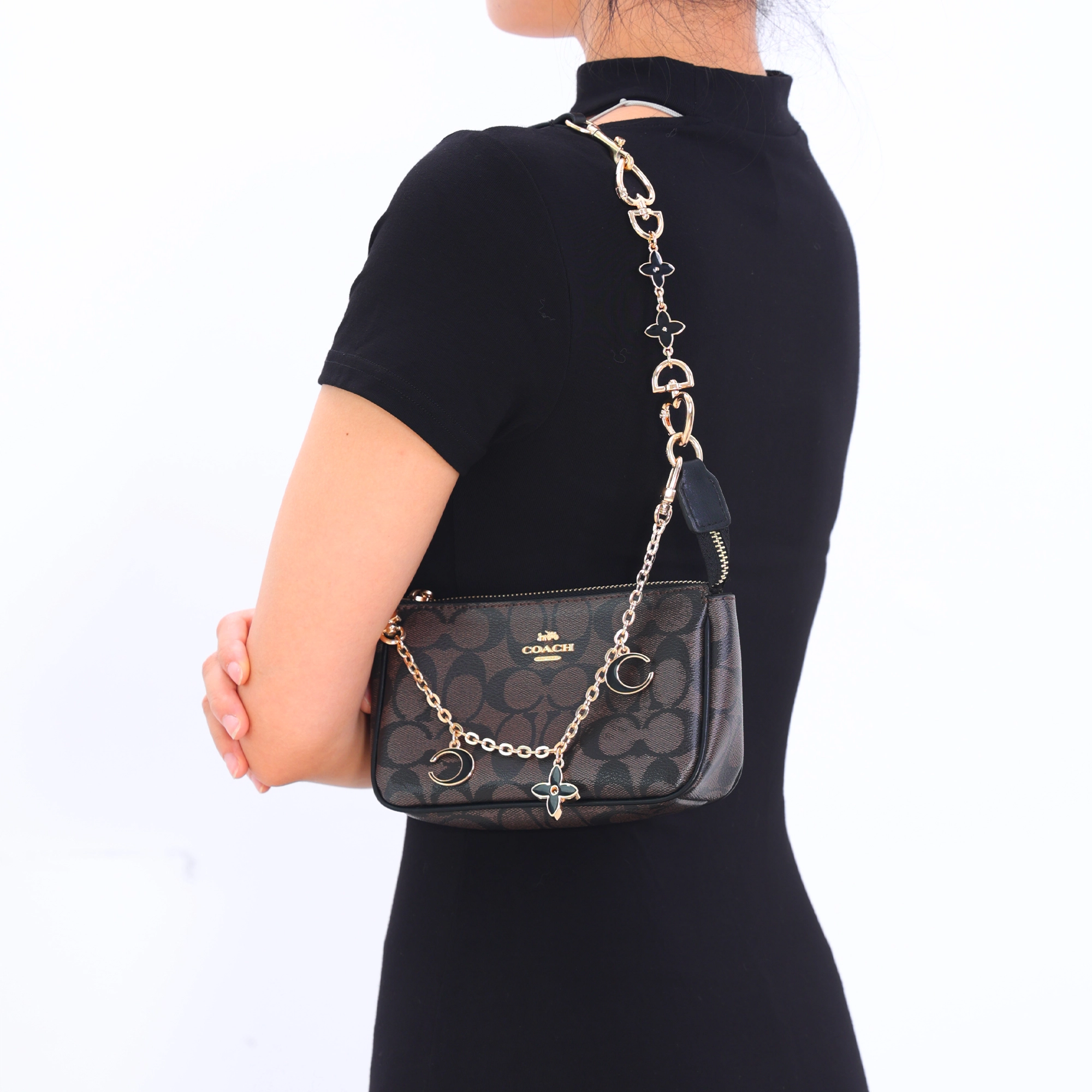 nolita 19coach