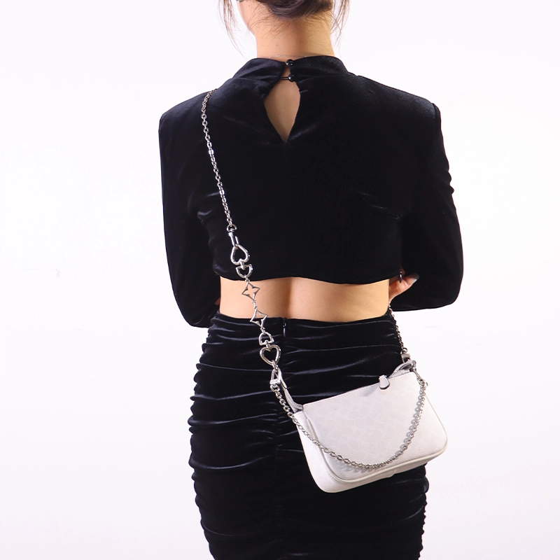 COACH Nolita19