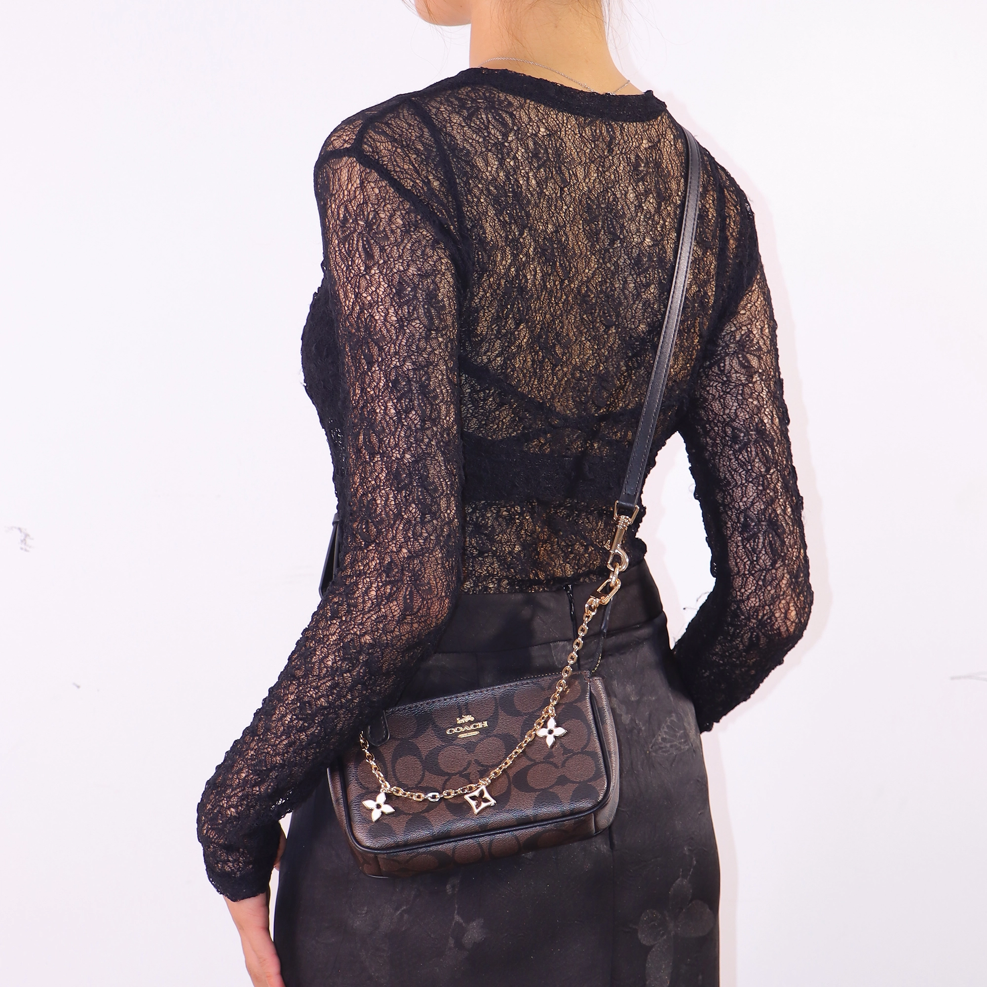 CoachNolita19