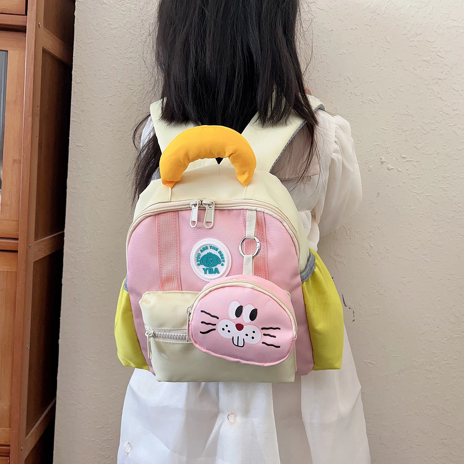 米囹 儿童书包高颜值多巴胺 男女孩小学生幼儿园 外出旅游双肩背包 常规 无配色