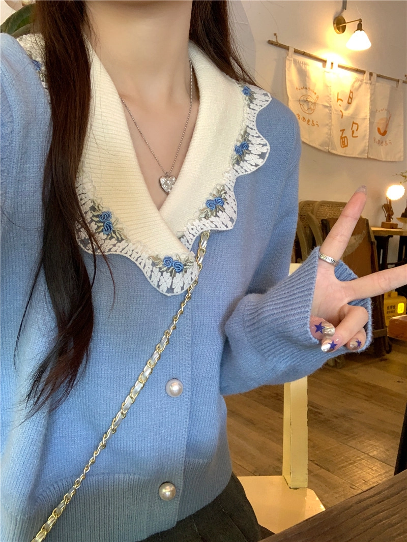 米囹娃娃领毛衣 法式刺绣蕾丝外套早秋少女感重工翻领针织开衫