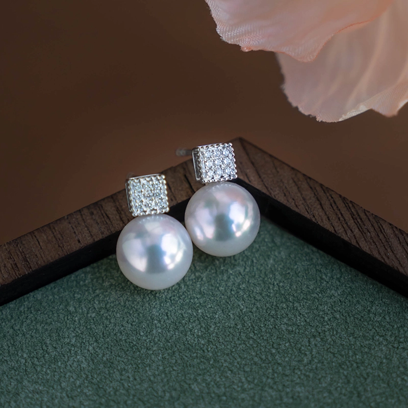 AKOYA 18K8-8.5 0890