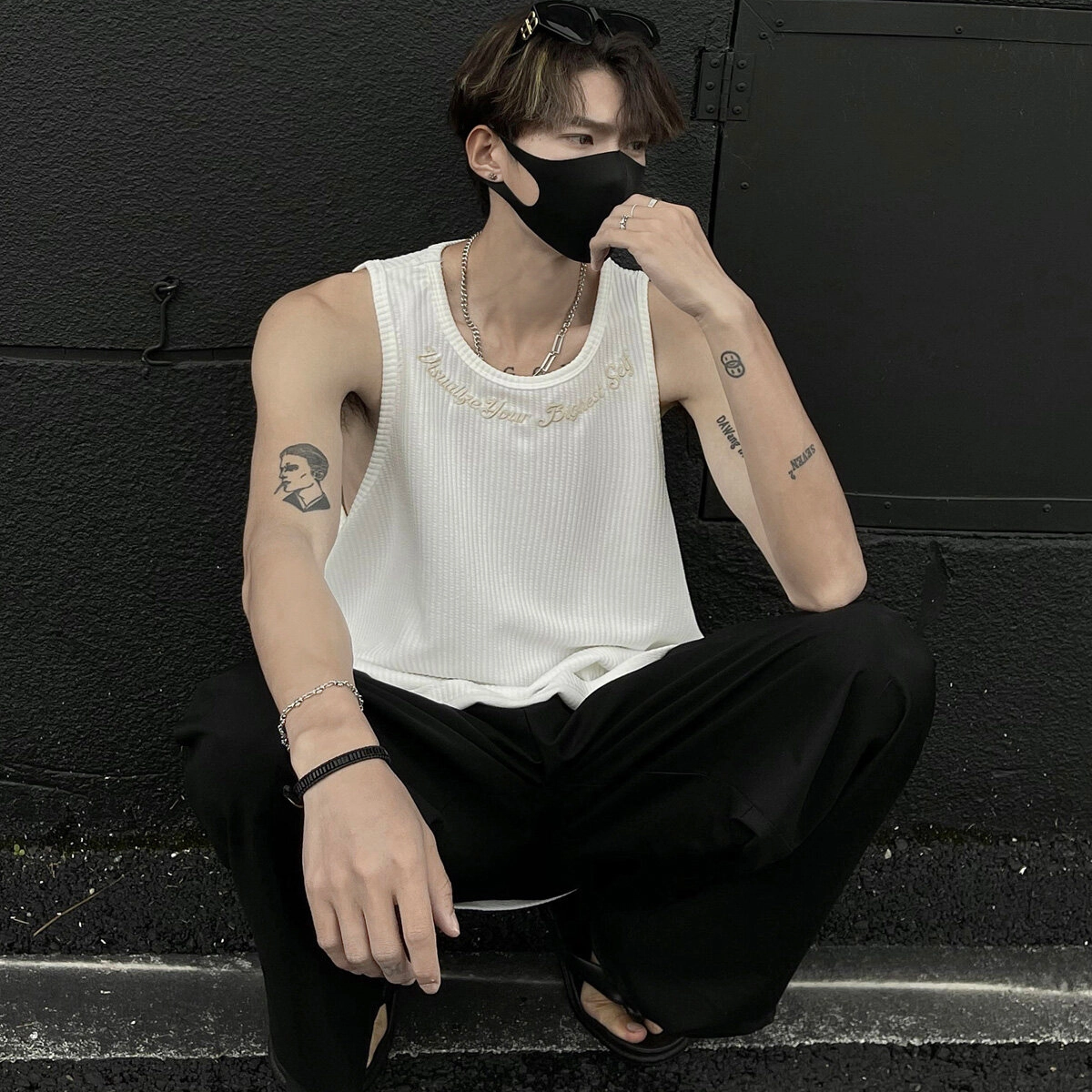PAINT STAIN T