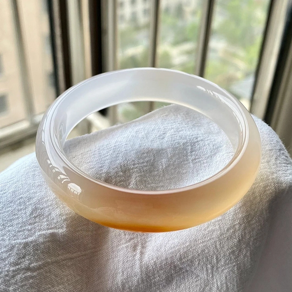 谧月珠宝 一口蛋黄 简约精致甜美国风古韵轻奢气质优雅 小清新森系小众设计新中式国潮 旗袍汉服 玛瑙 玉石手镯 女款