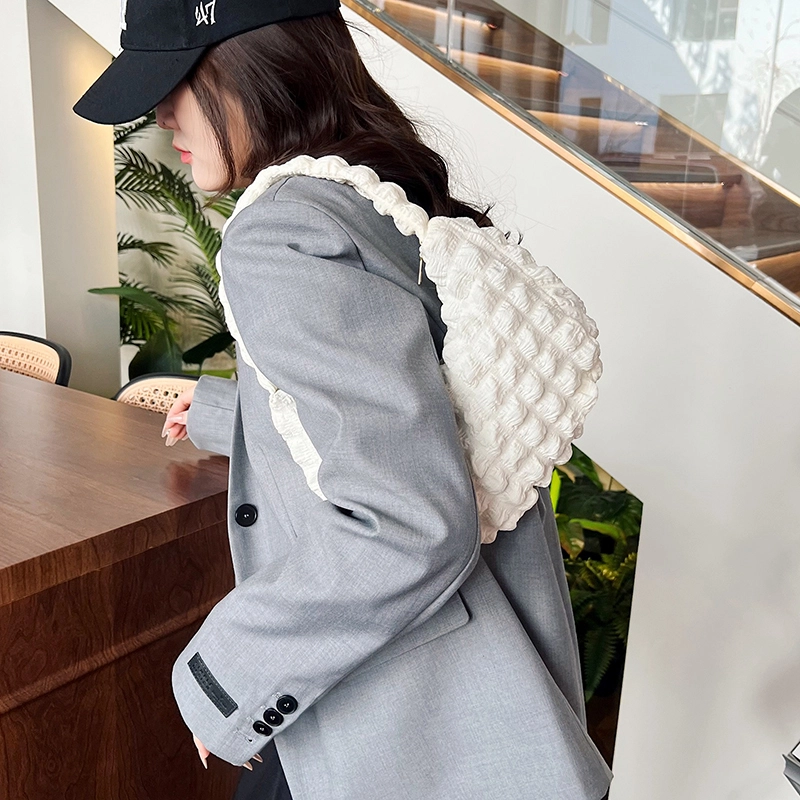 米囹 精致纯色柔美范 小众复古可爱风 轻便女款 轻盈 拎包 小号 青少年 玫红色/白色/粉红色/紫色/黑色