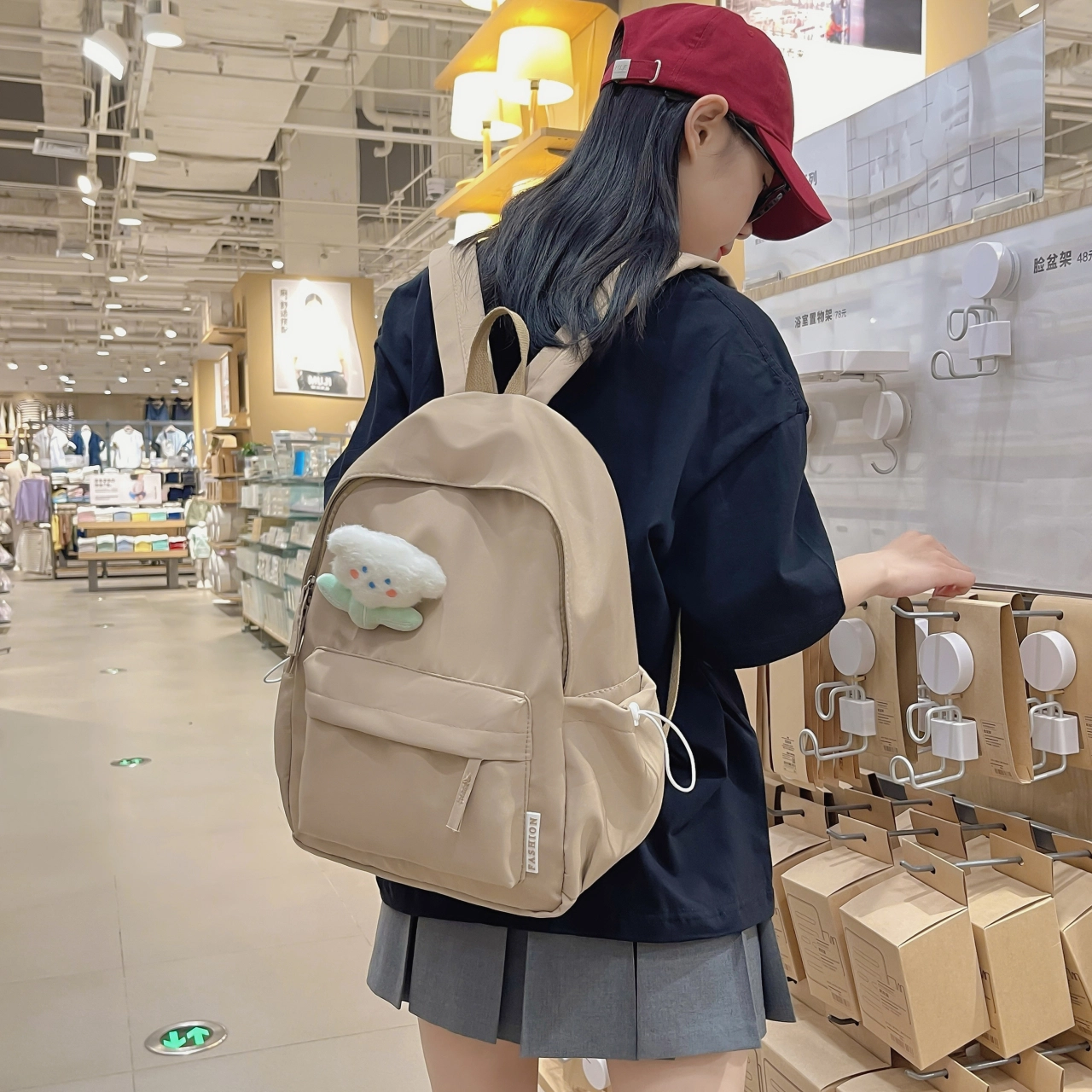 米囹 时尚简约学院风百搭 尼龙 背包双肩包 女款 多色