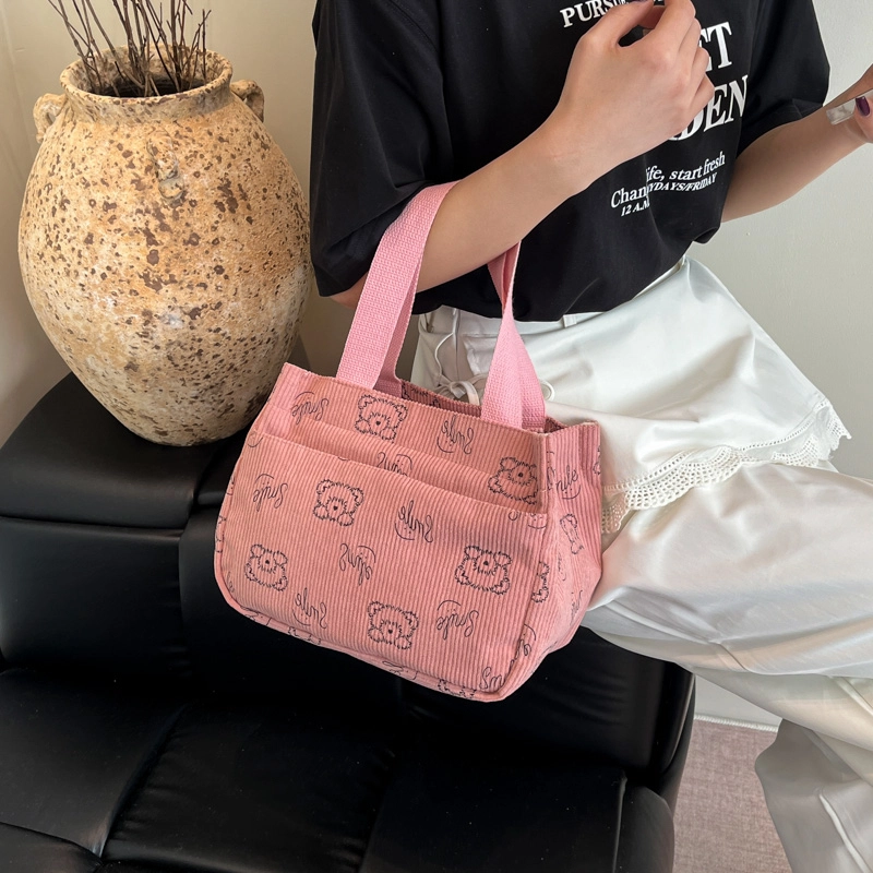米囹 暖色系小熊印花品味英伦潮搭 优雅女孩乐趣户外穿搭单品好看 女款 轻盈 拎包 小号 青少年 白色/黑色/粉红色/咖色/棕色