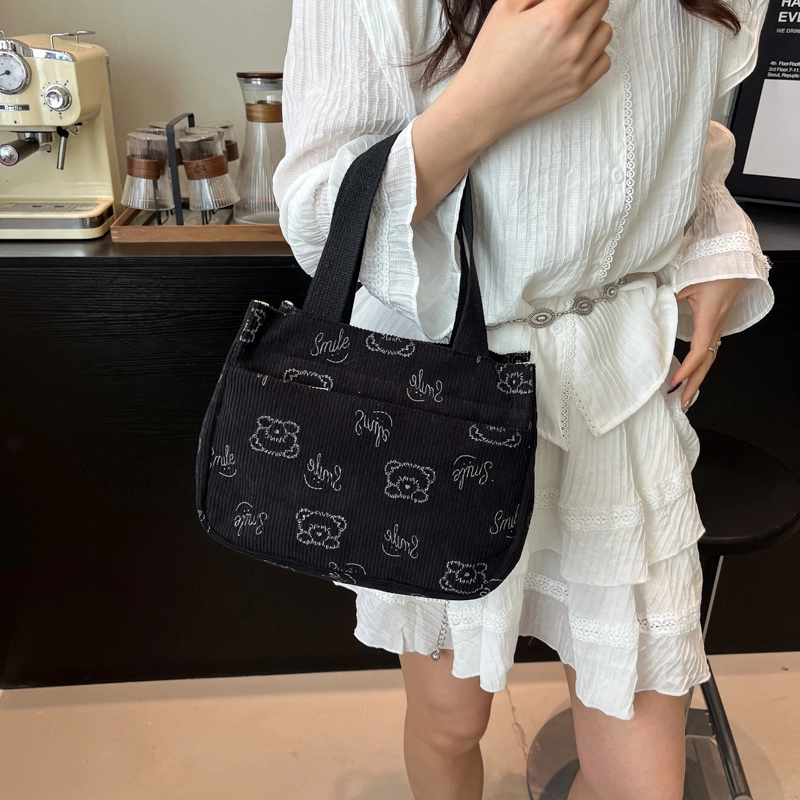 米囹 暖色系小熊印花品味英伦潮搭 优雅女孩乐趣户外穿搭单品好看 女款 轻盈 拎包 小号 青少年 白色/黑色/粉红色/咖色/棕色
