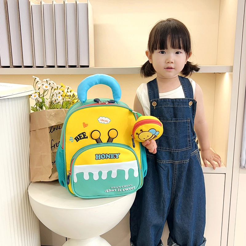 米囹 蜜蜂图案潮好看 学校出门酷 小学生日常活力散步多功能男女同款 轻盈 双肩包 常规 西瓜红/紫色/绿色/藏青色