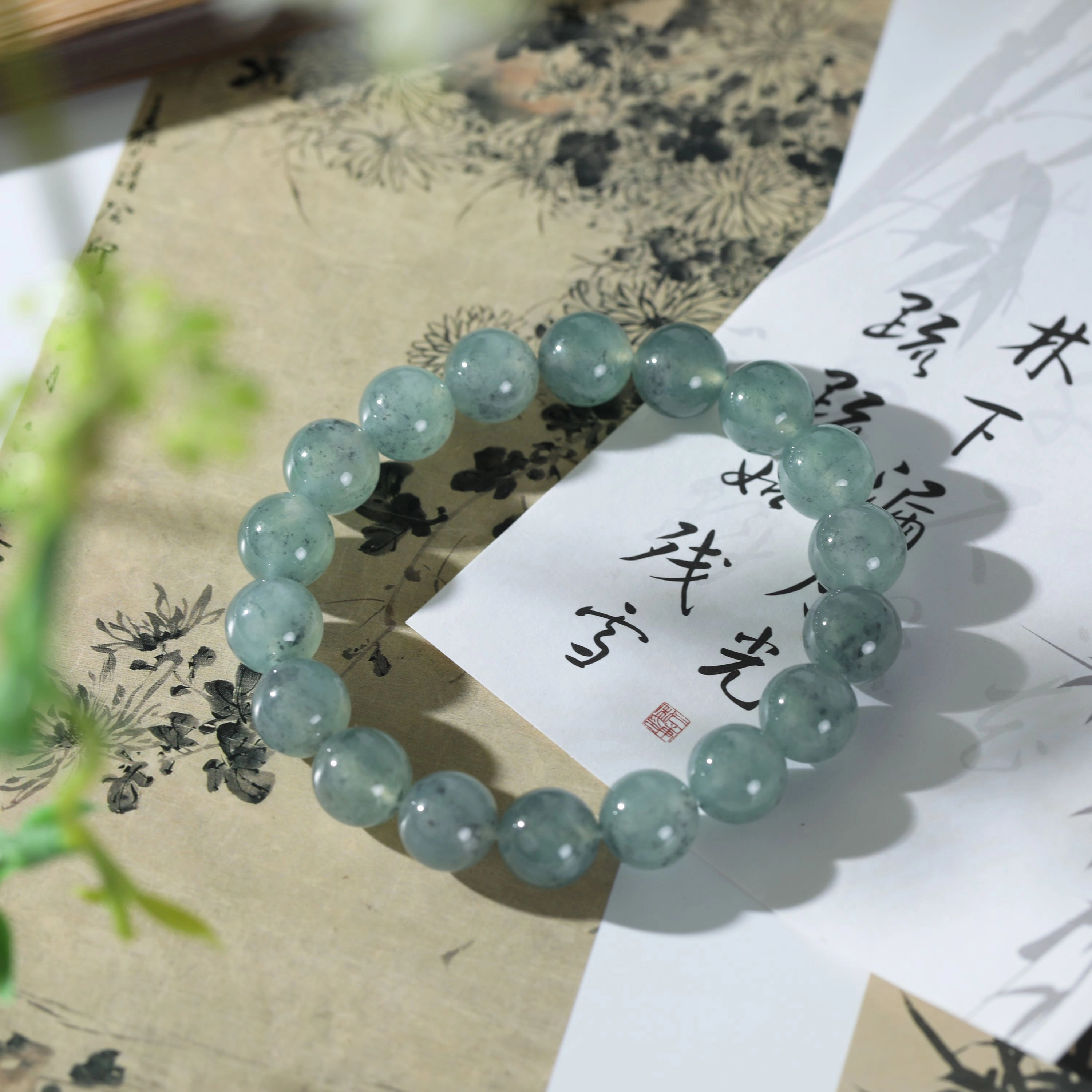 清雪 新中式国潮 烟雨江南温婉大方 串冰透飘花 圆珠 意境美 古风汉服旗袍 糯冰 翡翠手串 男女同款情侣款