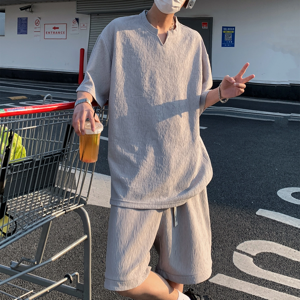 NEAR HERE 5