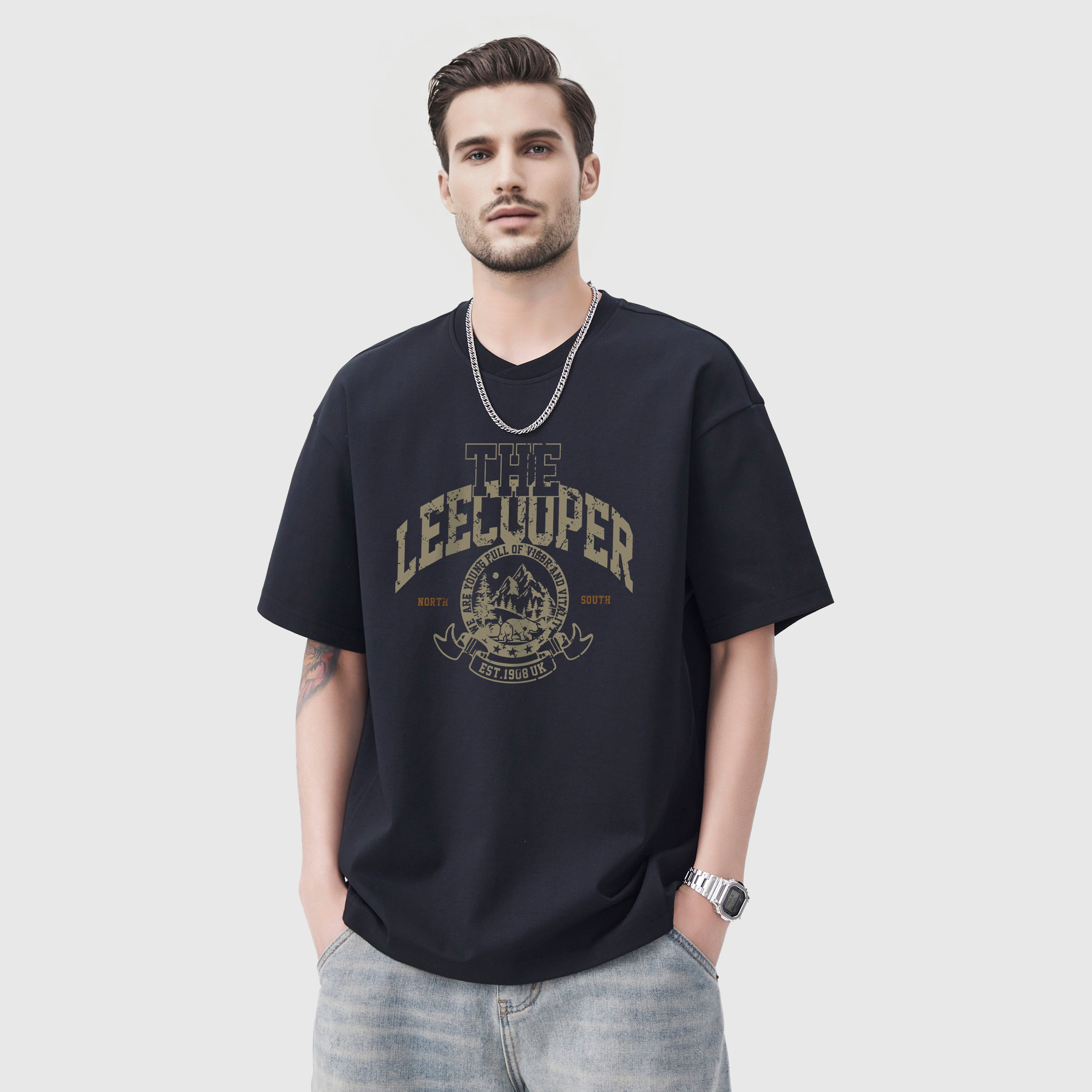 Lee Cooper T