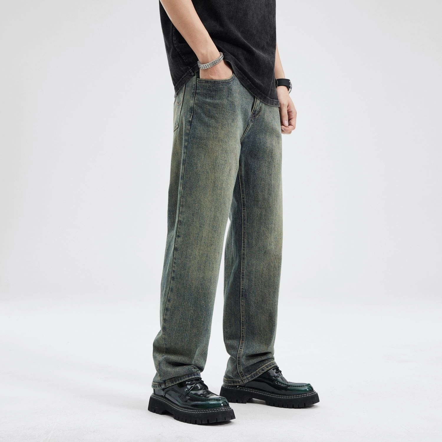Lee Cooper