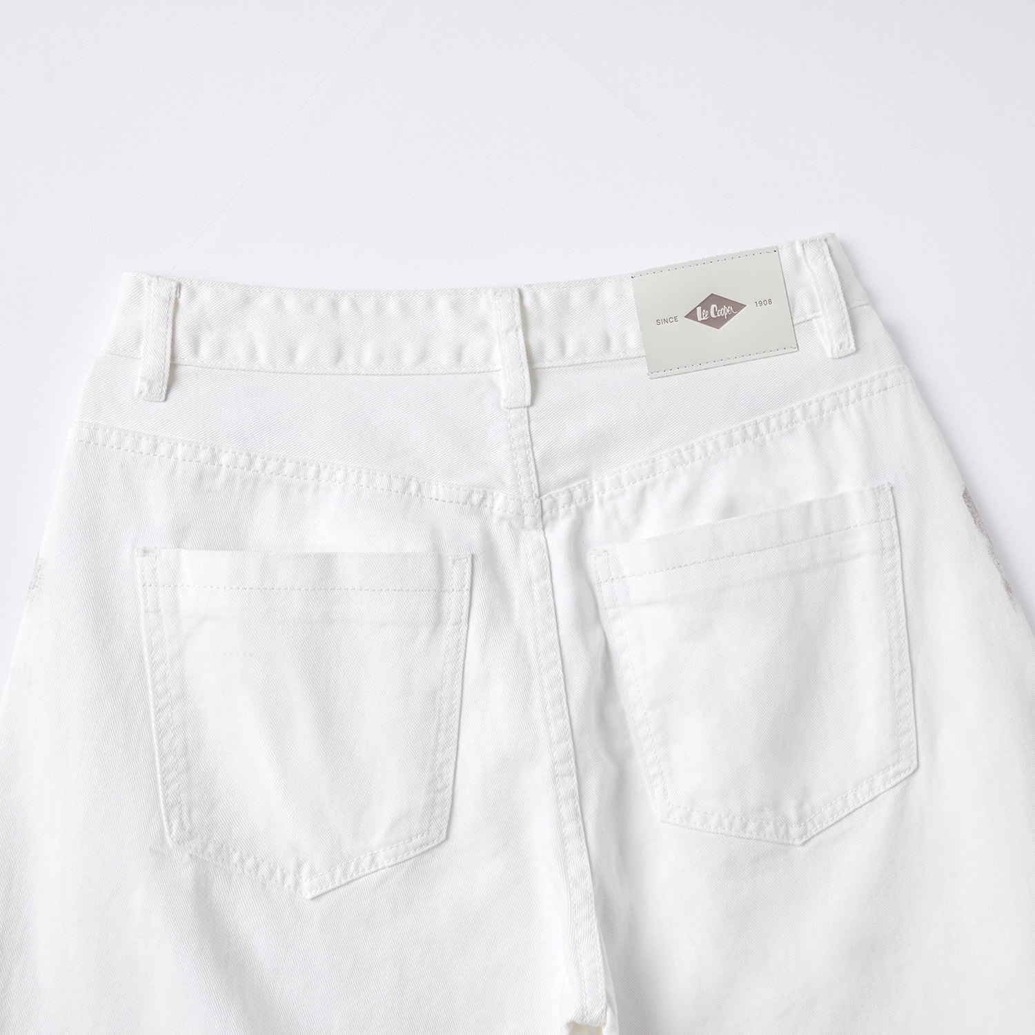 Lee Cooper