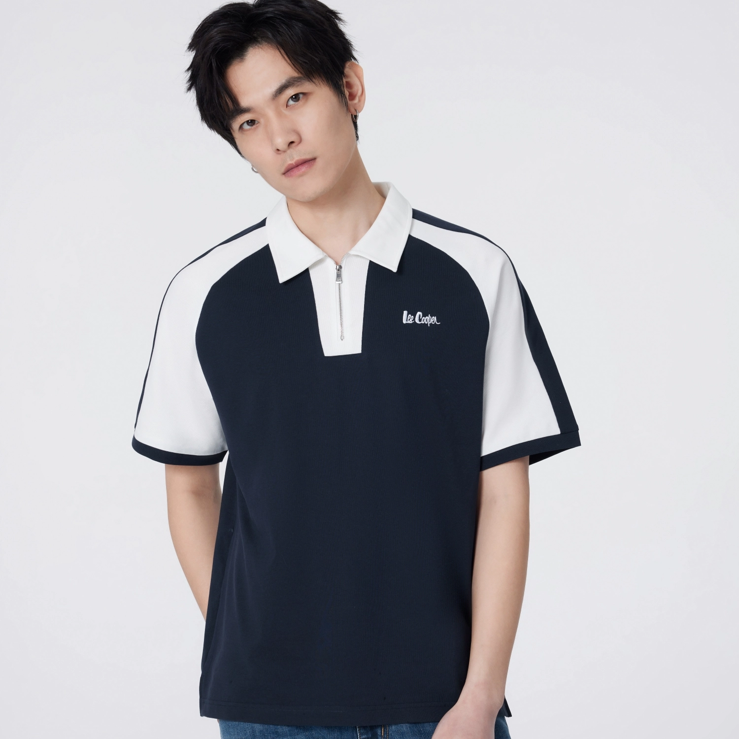 Lee Cooper T