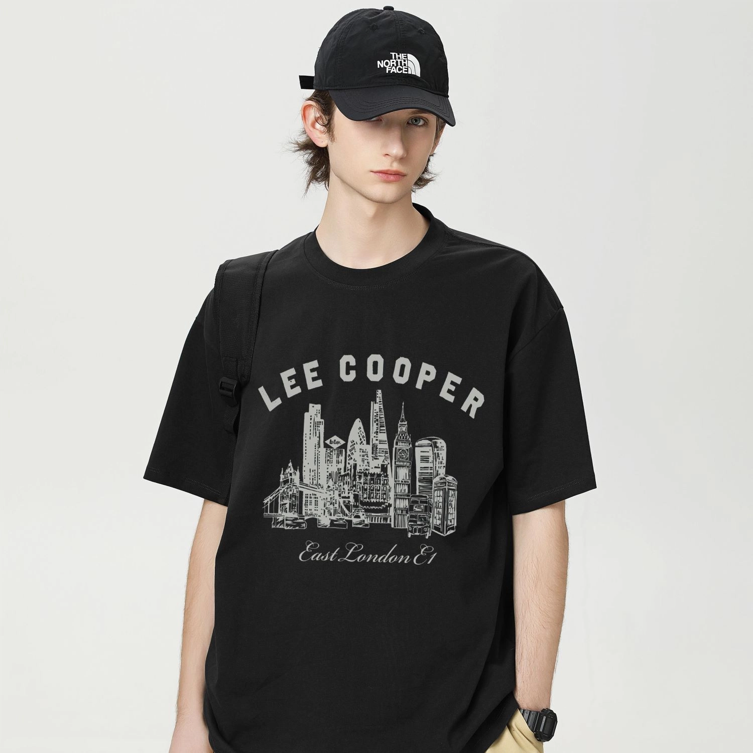 Lee Cooper T