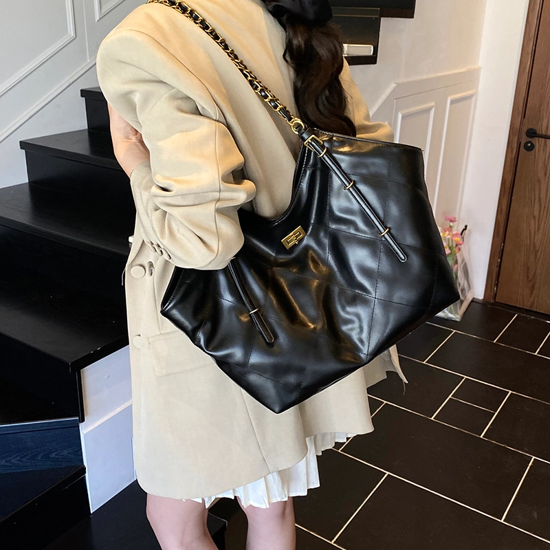 Z 1979 PU