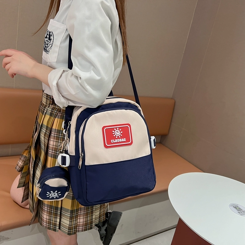 尊梵 小清新时尚校园大学生通勤背包 尼龙 双肩包 常规 女款 黑色/粉色/卡其色/蓝色