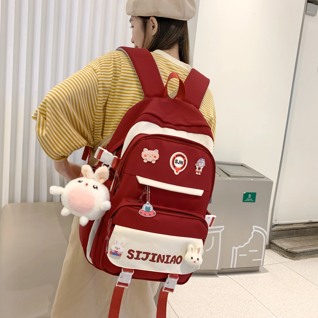 尊梵 多功能大容量书包多口袋双肩包 尼龙 女款 多色