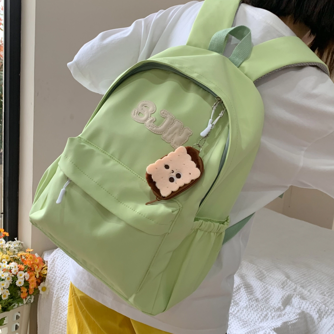 尊梵 多功能电脑时尚超学生多口袋拉链开合 双肩包 尼龙 女款 多色