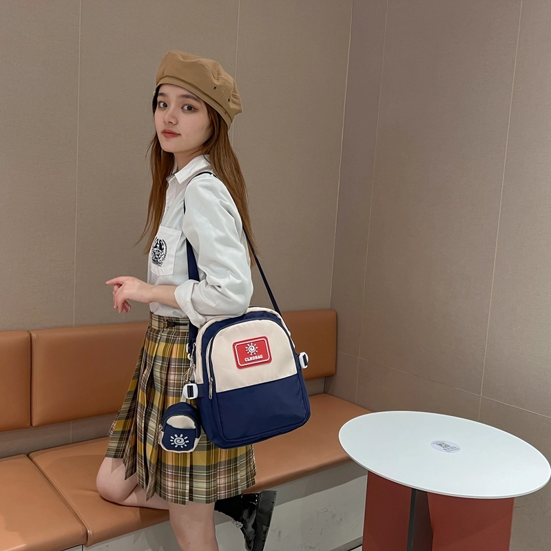 尊梵 小清新时尚校园大学生通勤背包 尼龙 双肩包 常规 女款 黑色/粉色/卡其色/蓝色