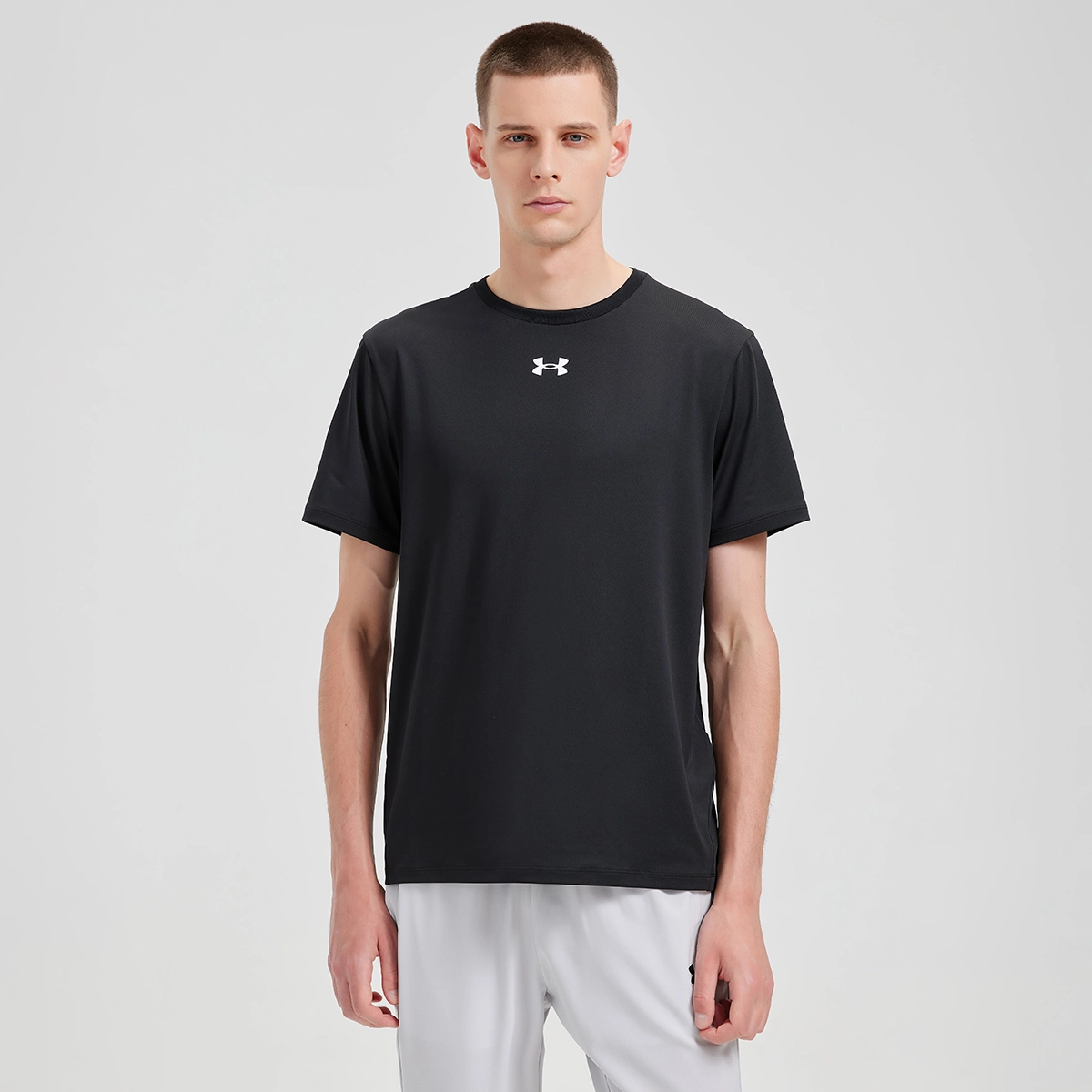 Under Armour T