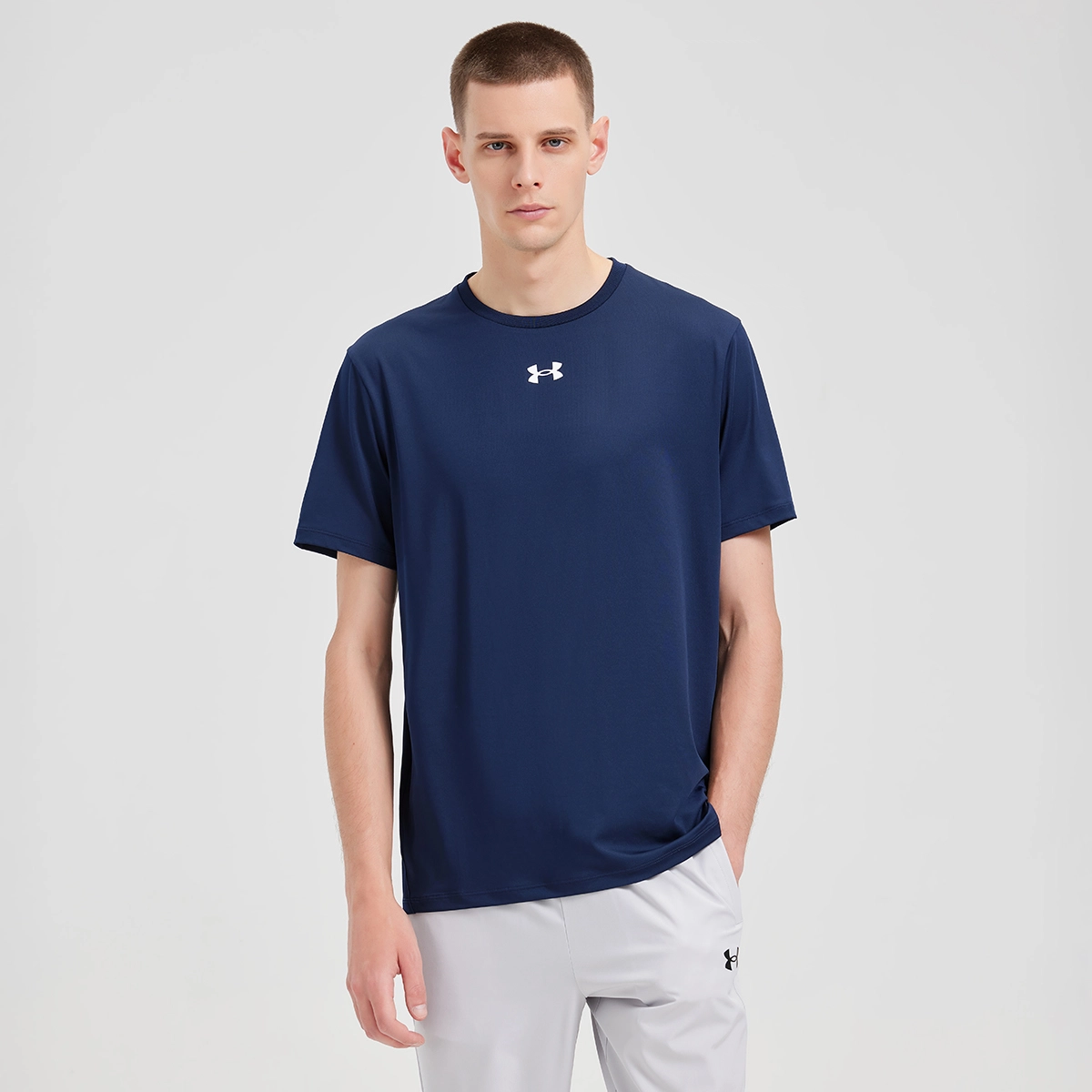Under Armour T