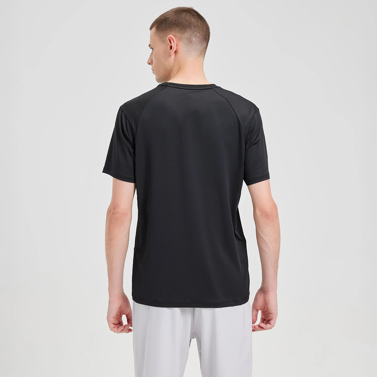 Under Armour T