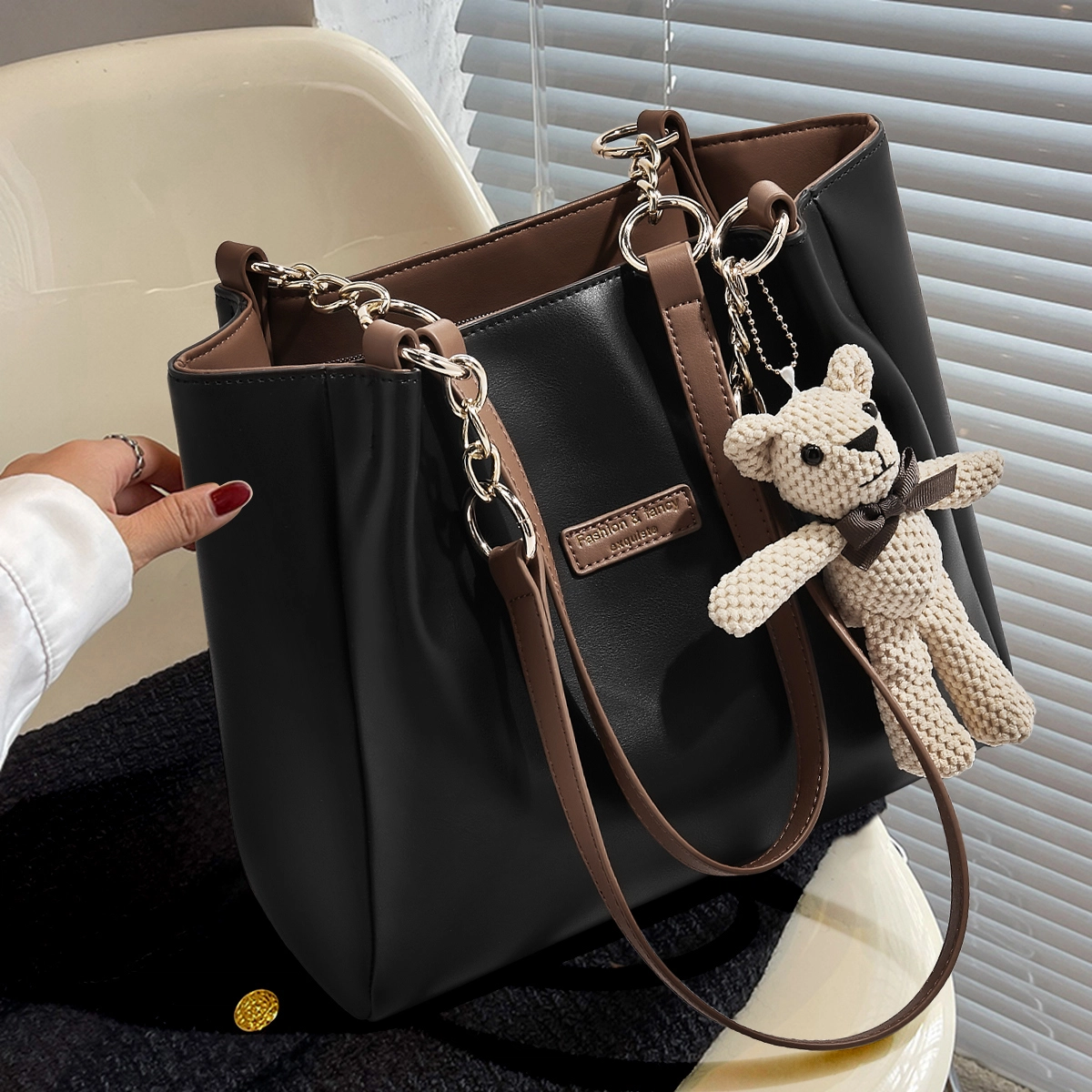 safiya Tote