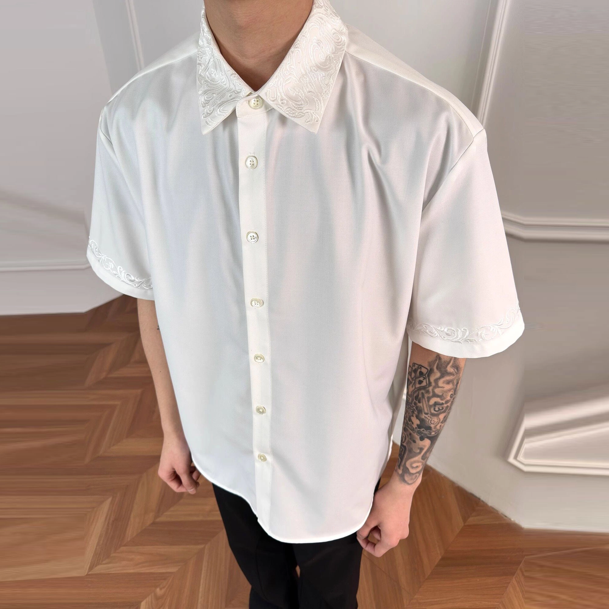 URBAN AUTHENTIC