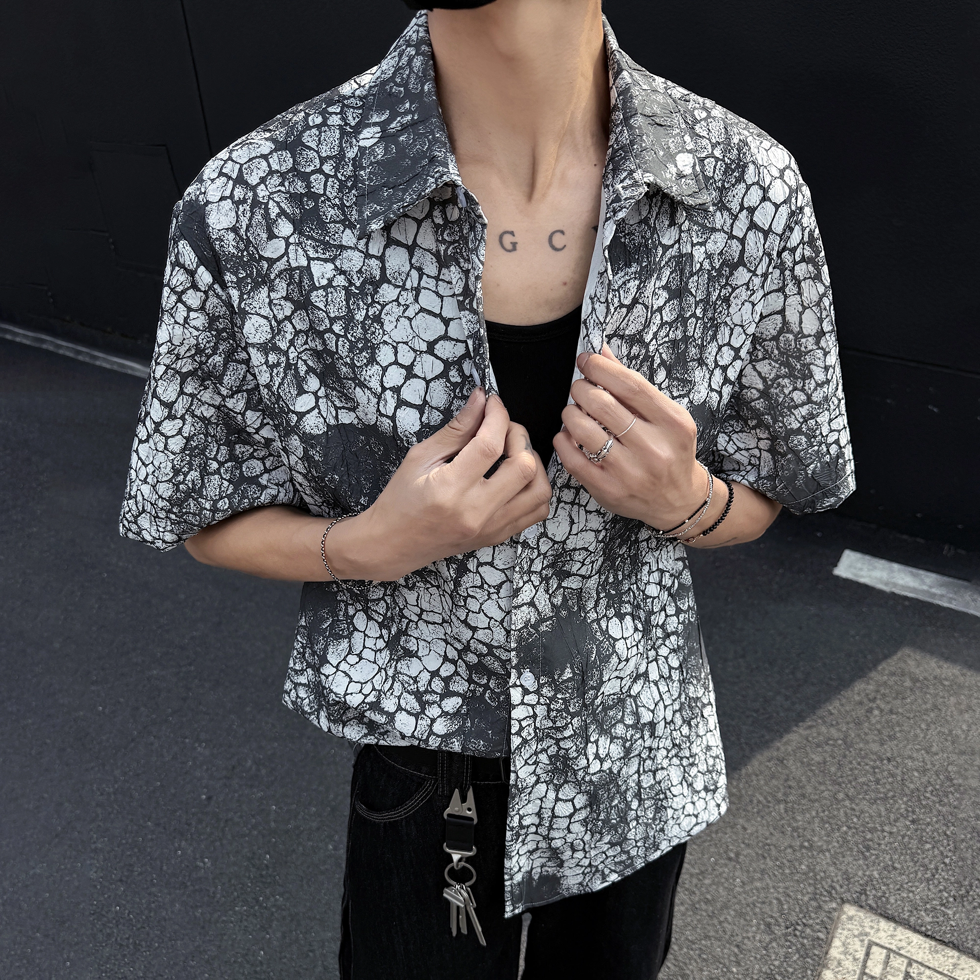URBAN AUTHENTIC