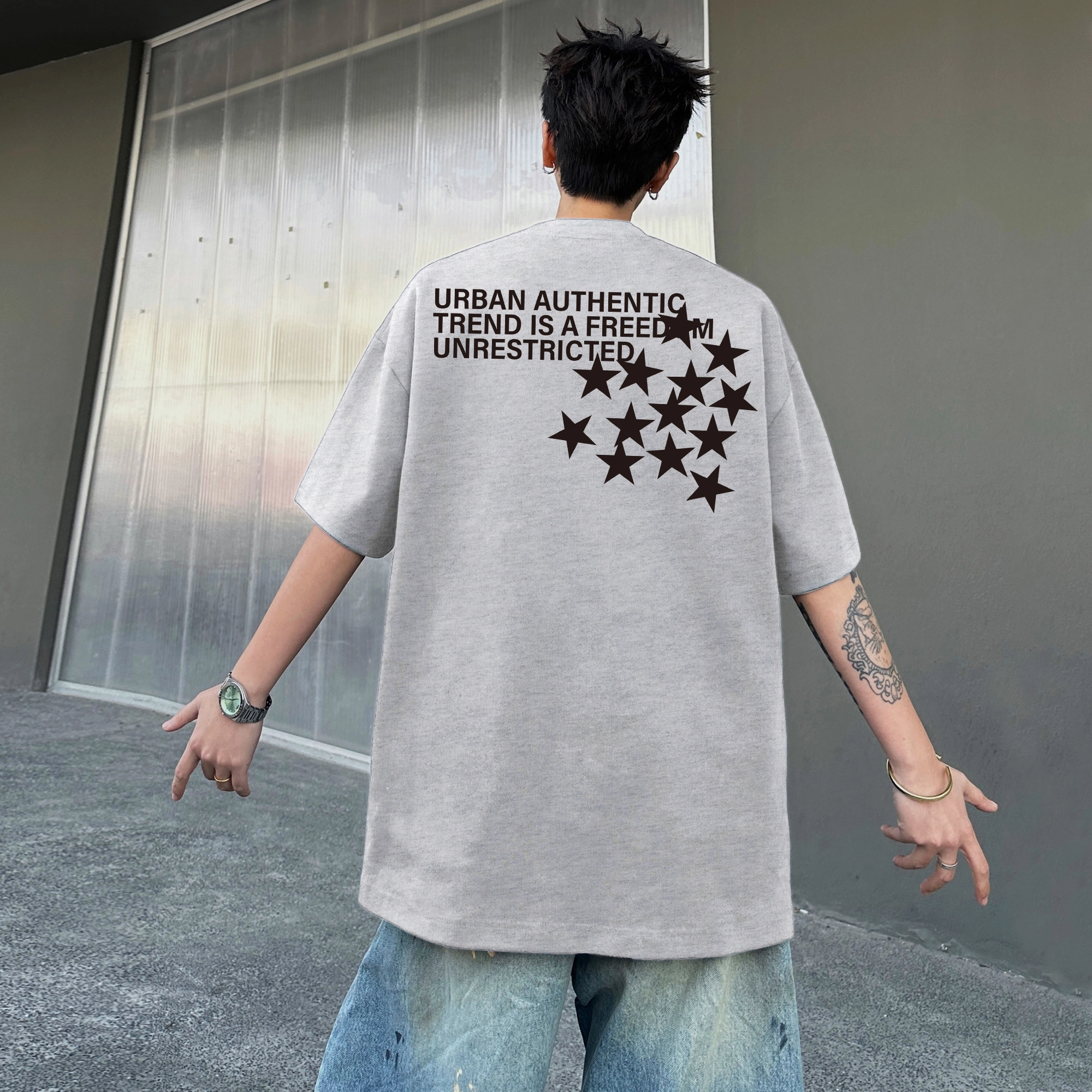 URBAN AUTHENTIC logoT
